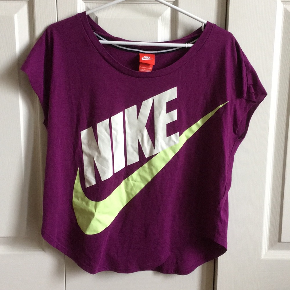 Nike t shirt